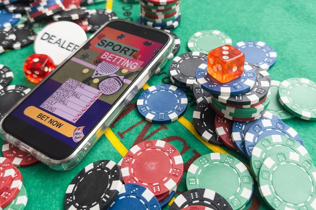 Enjoy dual-screen gameplay with our multi-game feature on select platforms. 16 Enjoy dual-screen gameplay with our multi-game feature on select platforms. 16